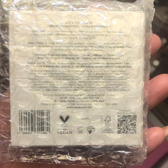 Iconic London Highlighter - Picture 3 of 4